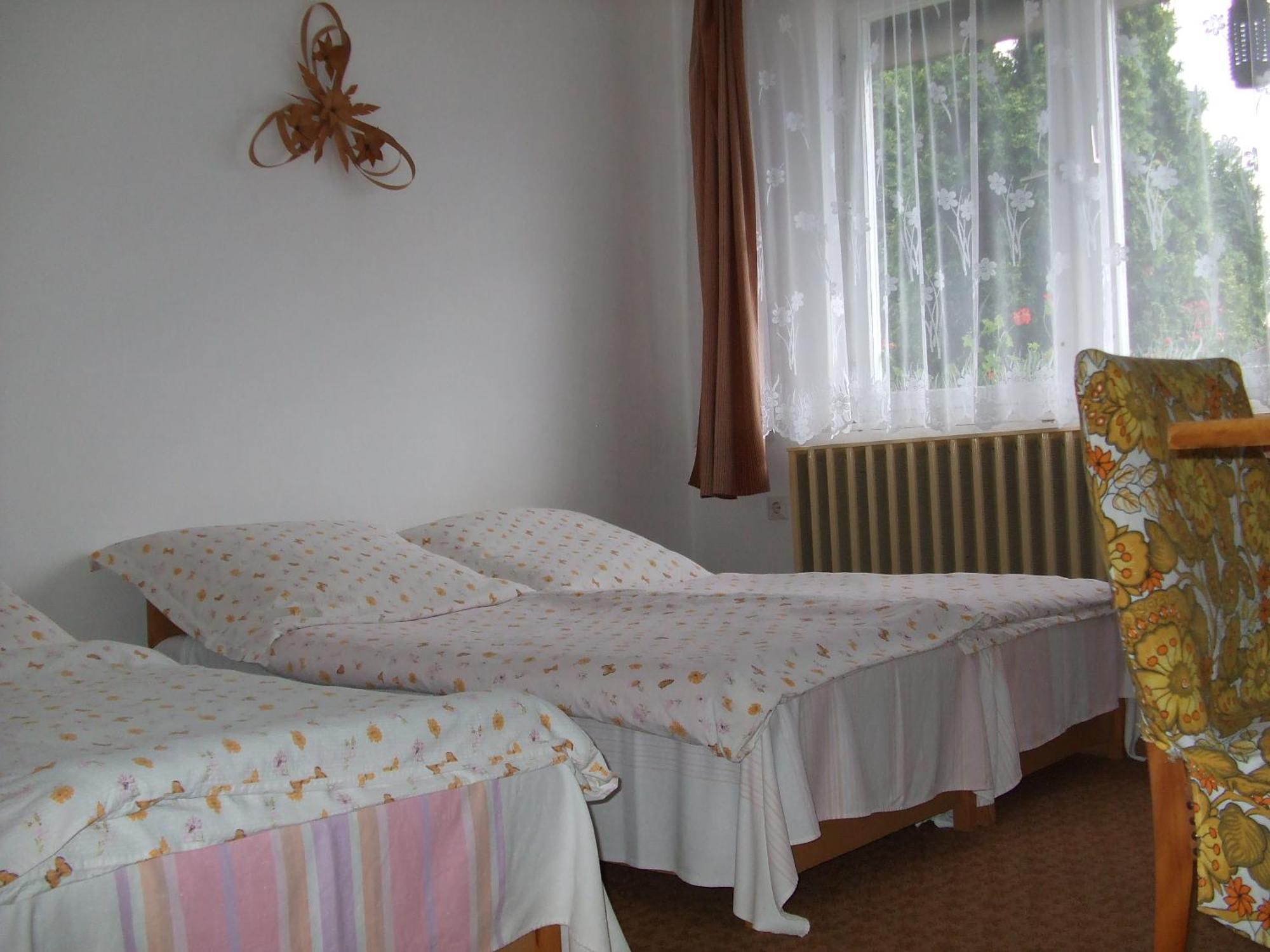 Napfeny Vendeghaz Apartment Miskolc Exterior photo